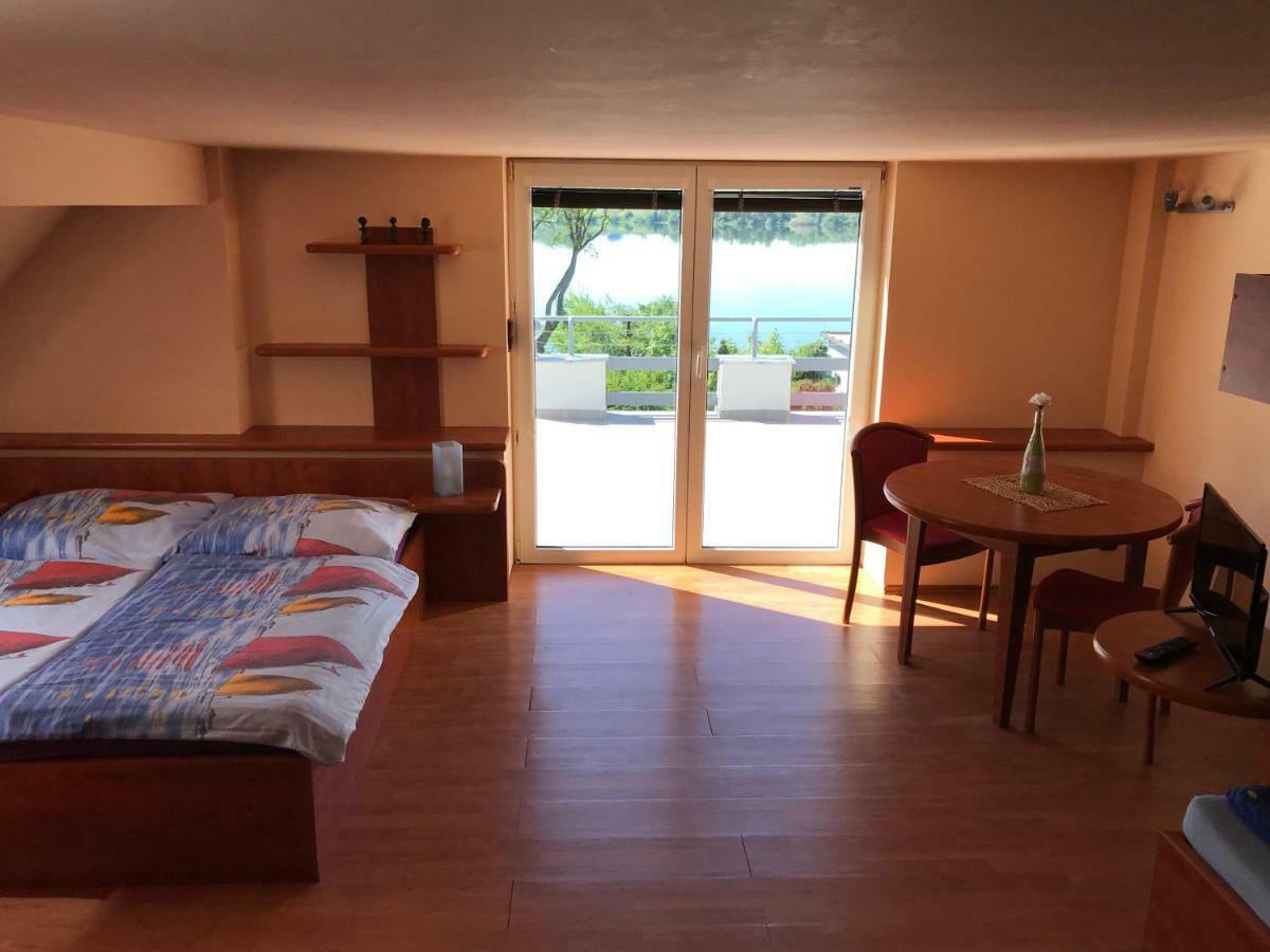 Beach Pension Egra  Extérieur photo